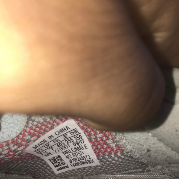 Blue tint yeezy size 7.5 - Picture 3 of 3